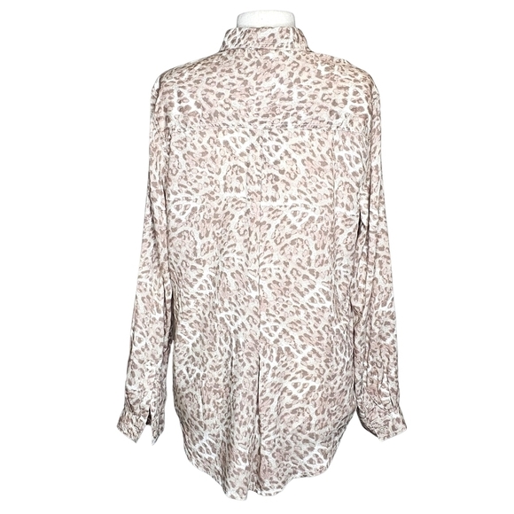 BEACH Lunch Lounge Flowy Coastal Tan Animal Print Blouse Size Large - Picture 5 of 16